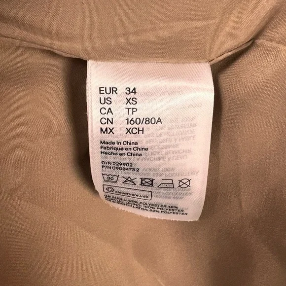 H&M Double-Breasted Knee Length Lined Trench Coat Light Beige Size XS - Picture 7 of 8